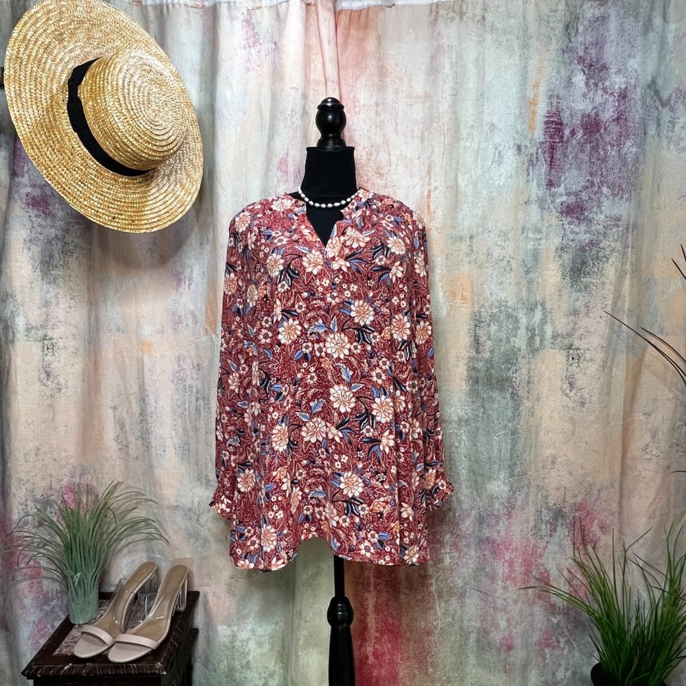 📌Yessica Floral Design Blouse in a palette of natural colors